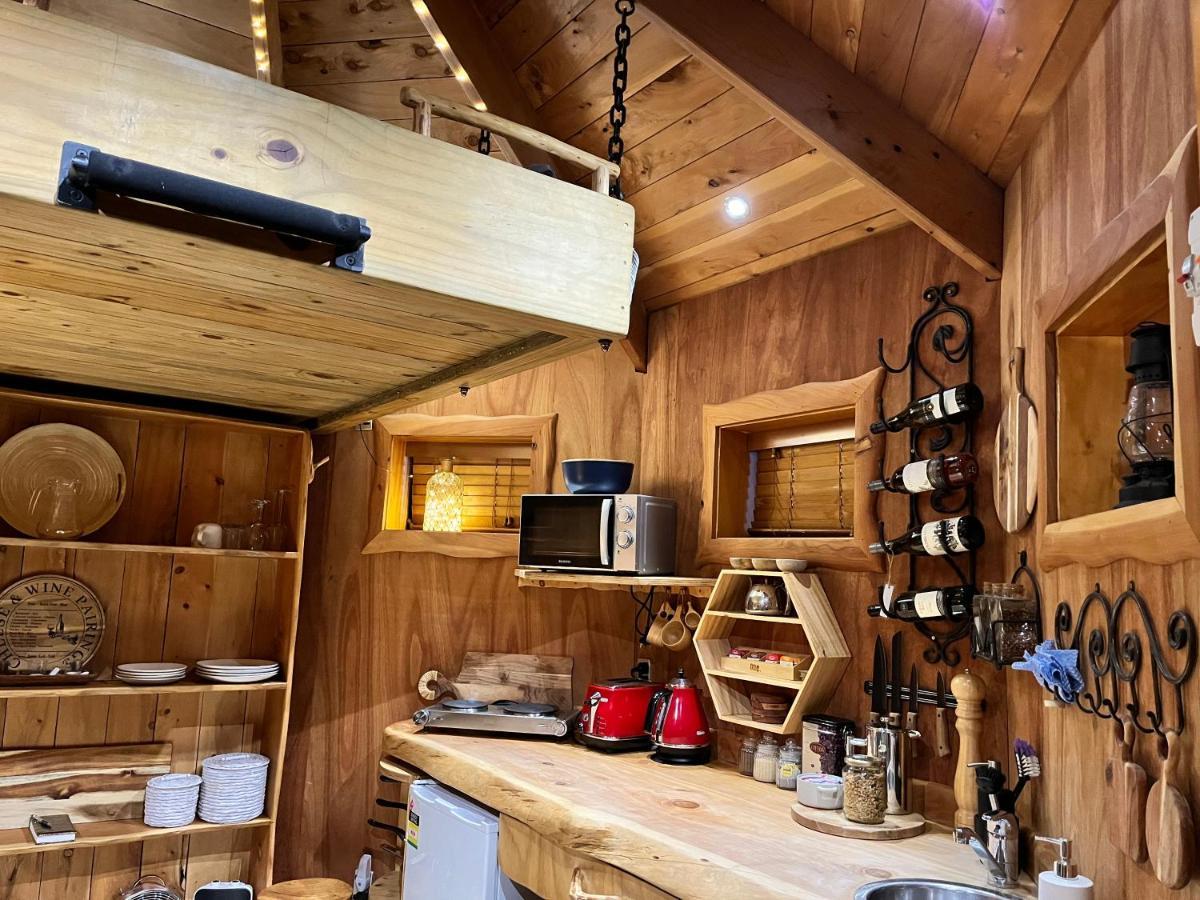 Tree House Lodge Bed & Breakfast Cheviot Exterior photo