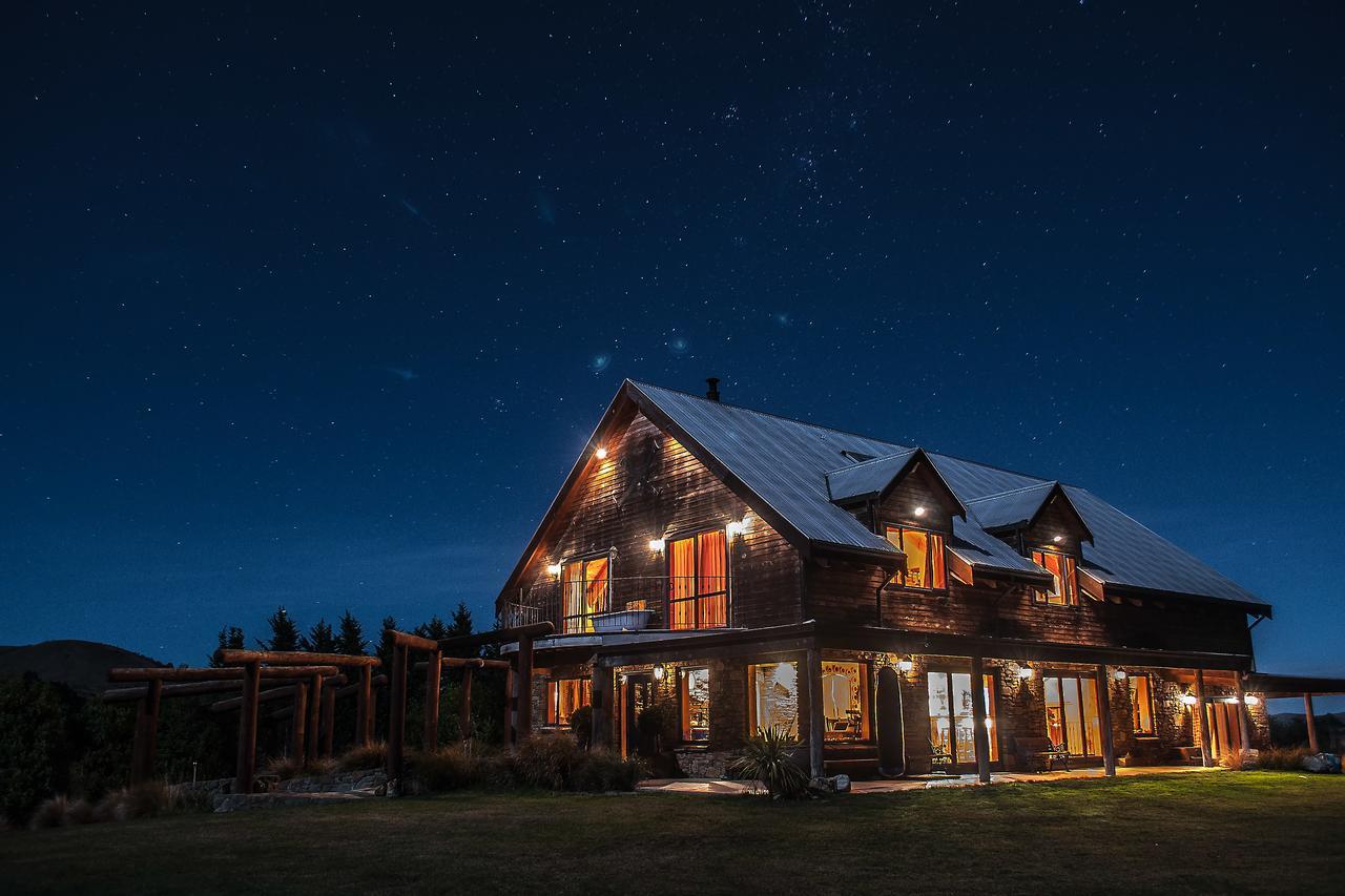 Tree House Lodge Bed & Breakfast Cheviot Exterior photo