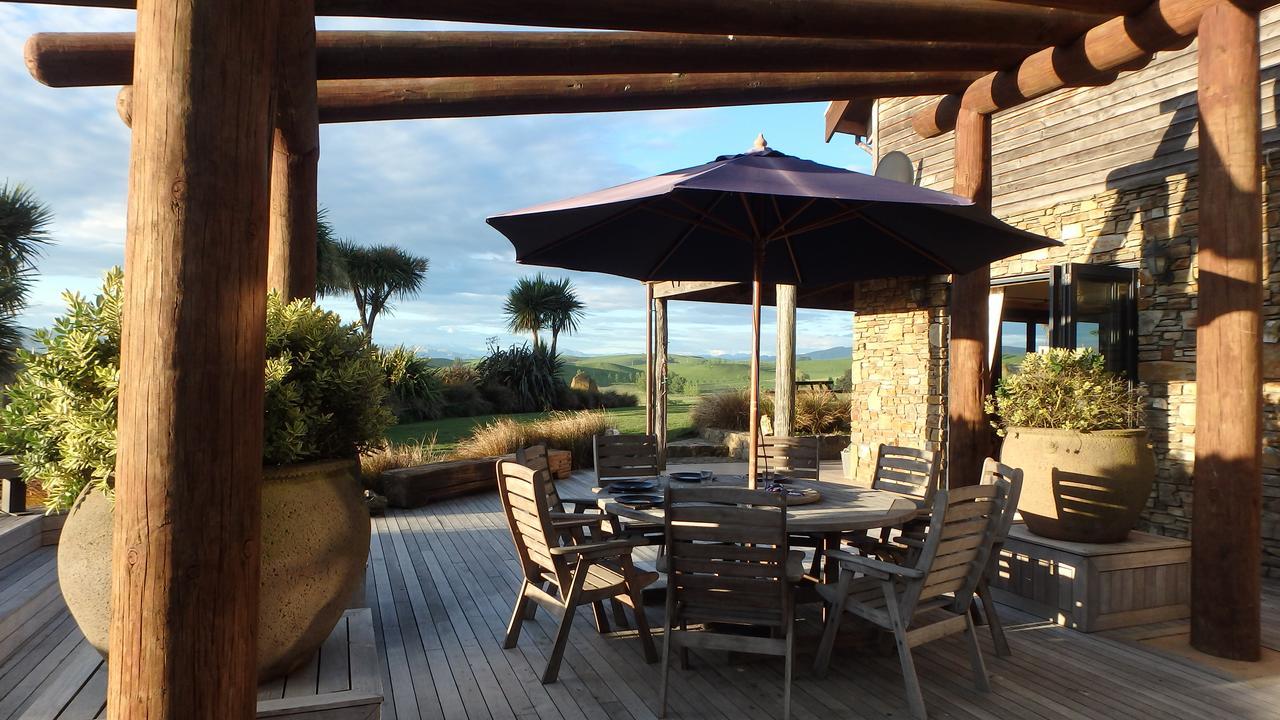 Tree House Lodge Bed & Breakfast Cheviot Exterior photo
