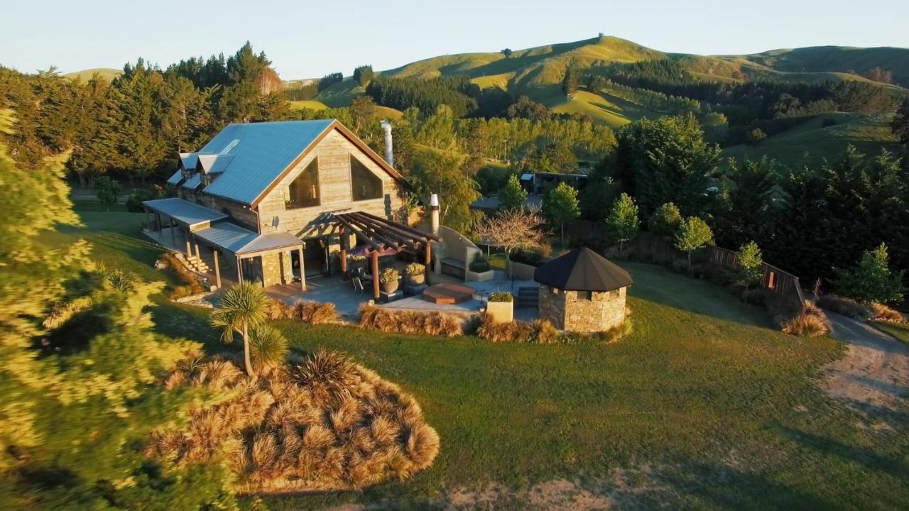 Tree House Lodge Bed & Breakfast Cheviot Exterior photo